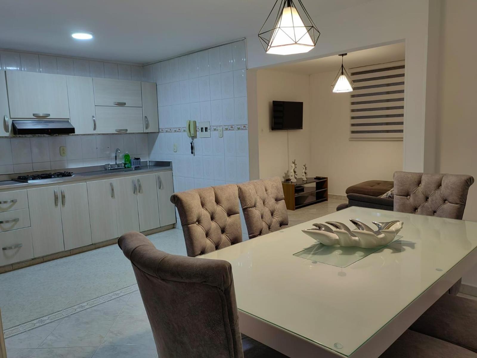 Apartment De 3 En